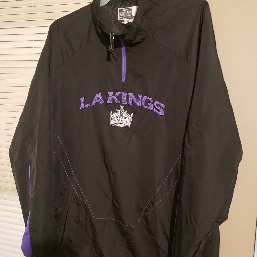 LA Kings wind breaker center ice collection